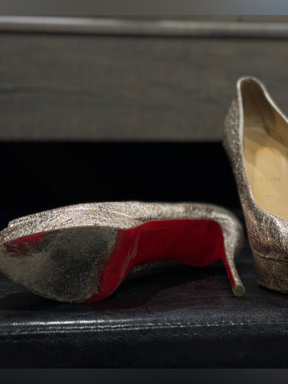 🪩✨ Christian Louboutin Metallic Rose Gold Peep-Toe Platform Pump with Red Sole - Picture 6 of 13